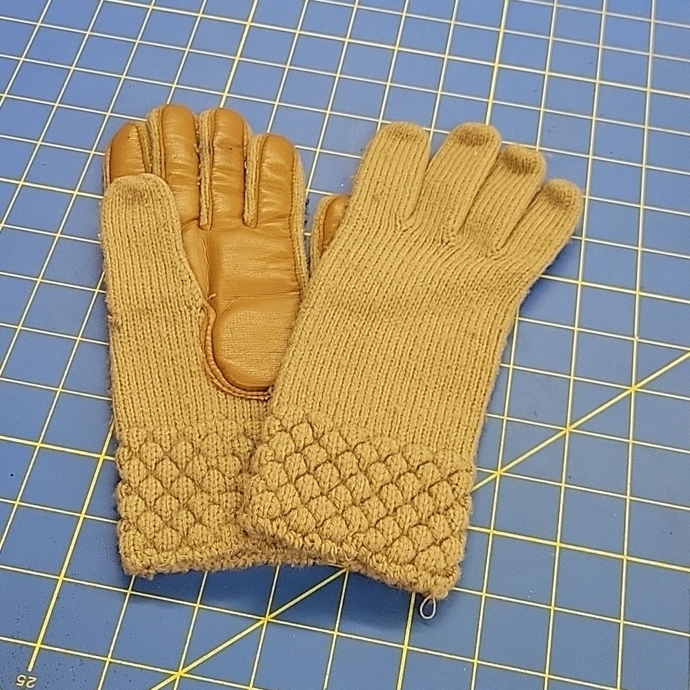 Leather & Knit Gloves Beige & Brown